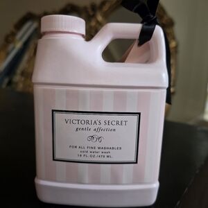 EXTREMRLY RARE vintage Victorias Secret Intimates Detergent.
